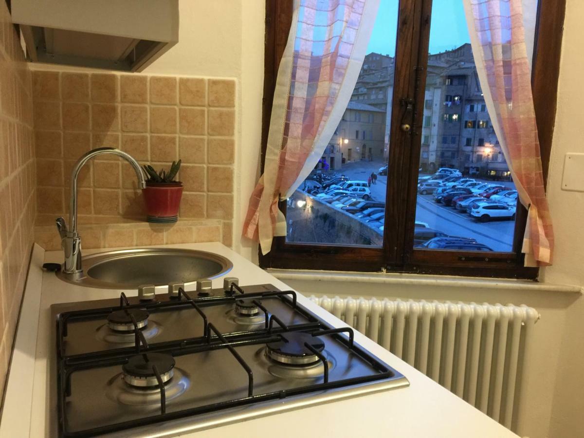 Отель Salicotto 56 Сиена Экстерьер фото